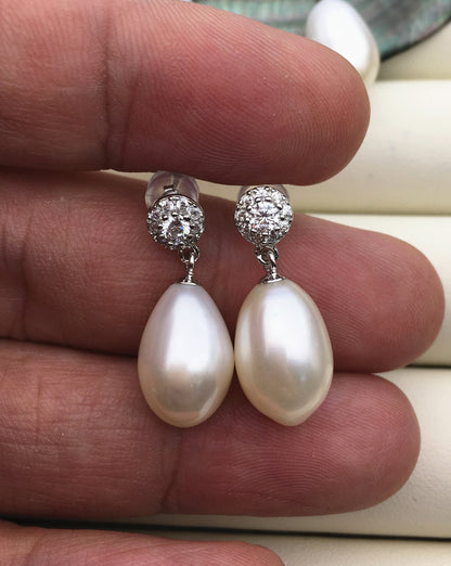 9mm white oval pearl stud earrings,real pearl earrings,pearl for women ,crystal and pearl earrings,SE3-043