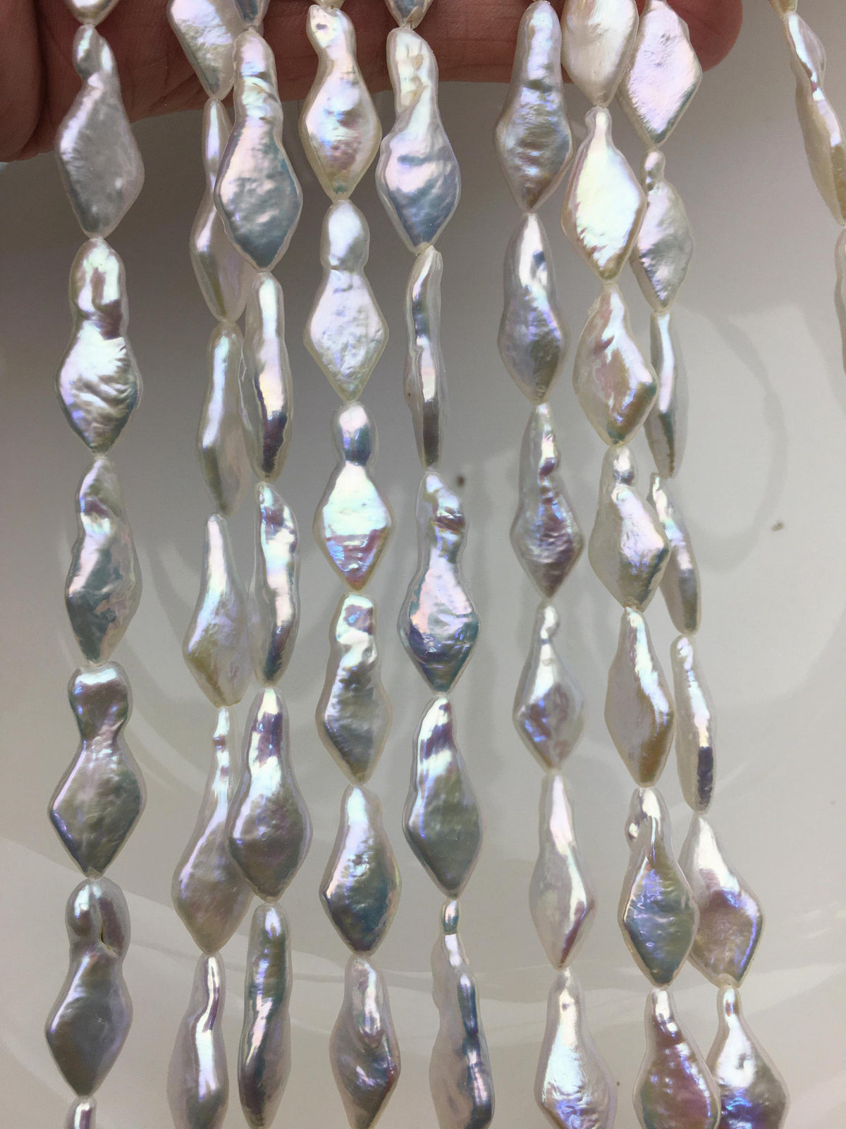 AAA 8-10x15-17mm White diamond Shape Freshwater Pearl,ZS-103-25