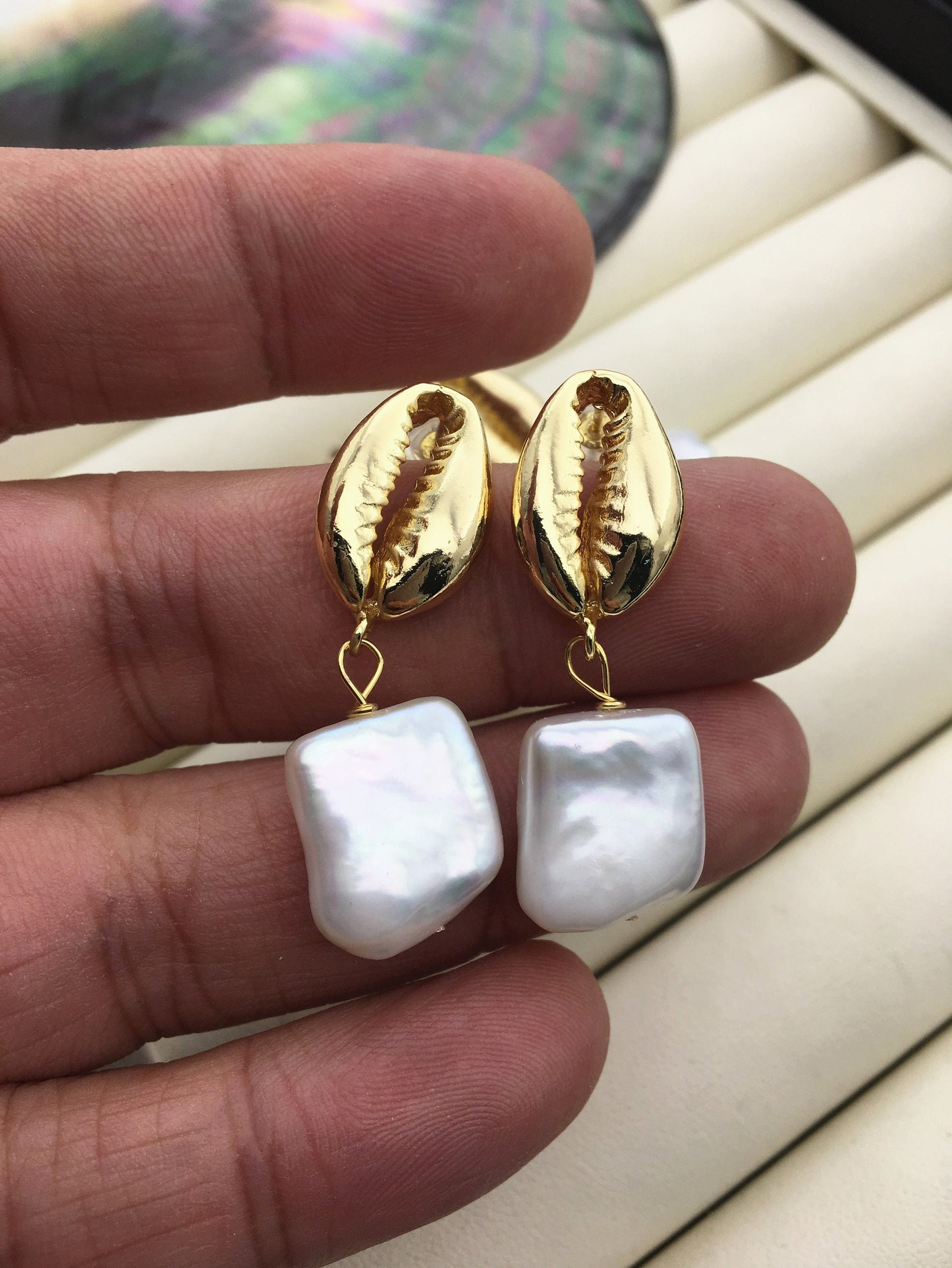 AAA square baoruqe pearl gold shell stud earrings,wedding pearl earrings,SE3-131-21