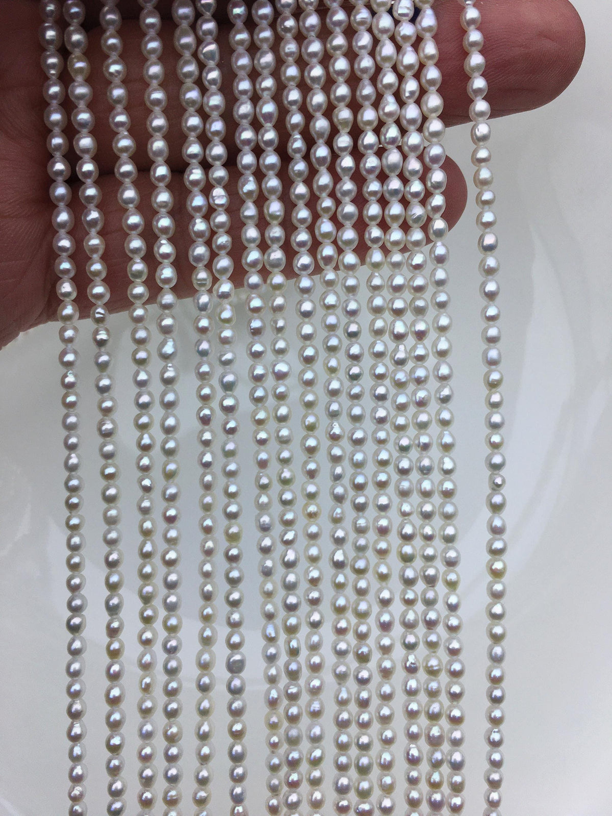 high luster!AAA 2.5-3x3-4mm white oval rice pearls,oval loose pearl beads,diy pearl,genuine pearl,Cultured pearl,diy pearl beads,LR2-3A-24