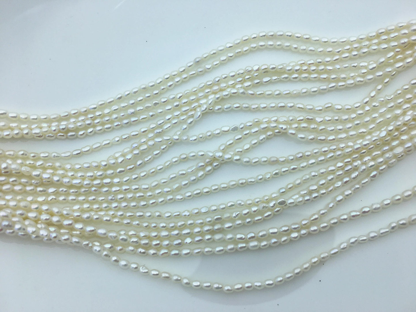AA+ 2.5-2.8*3-4mm white rice pearls,oval loose pearl beads,diy pearl,genuine pearl,Cultured pearl,diy pearl beads,LR2-2A-1