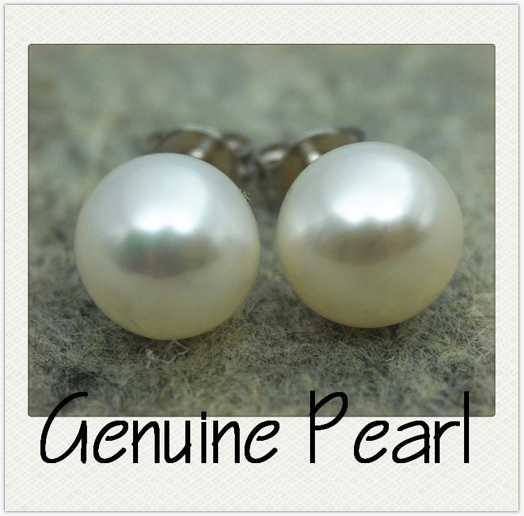 SELECT SIZE-One pair white pearl earrings,Ivory studs,Sterling Silver,button round, bridesmaid gifts,post earring,Christmas Gift,SE1-008