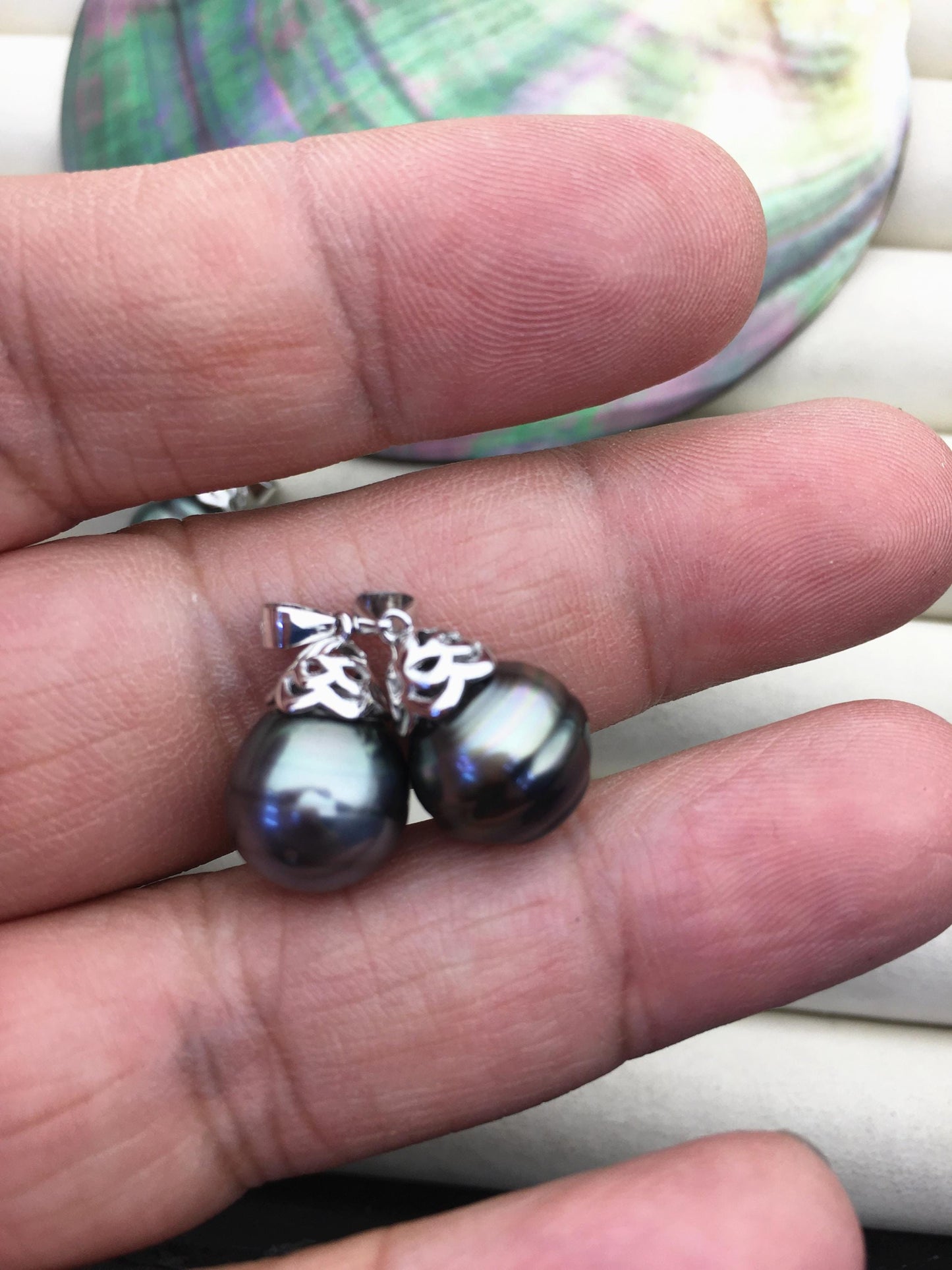 1pc 11-12mm Genuine Gray Tahitian Pearl Pendant, natural color sea pearl,pearl necklace - NC1-046-1