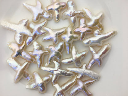 1pc AAA 20-25mm Fat Freshwater Pearl Loose Pearl Bead White Cross Pearl Loose Bead,no hole size,ZS-100-1