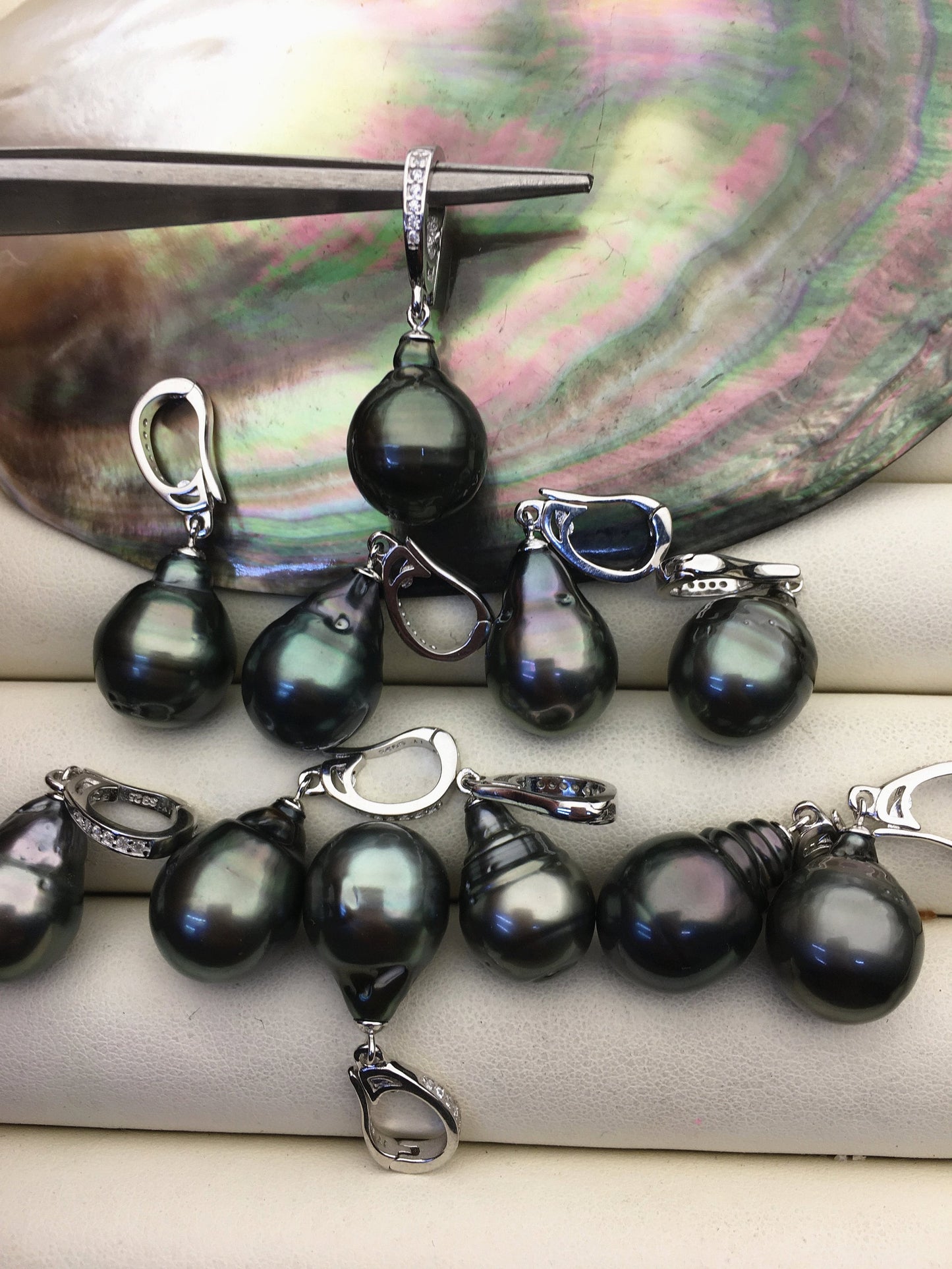 1pc AA+ 10-12mm Tahitian Pearl Pendant, natural color pearl,pearl necklace - NC1-001-1