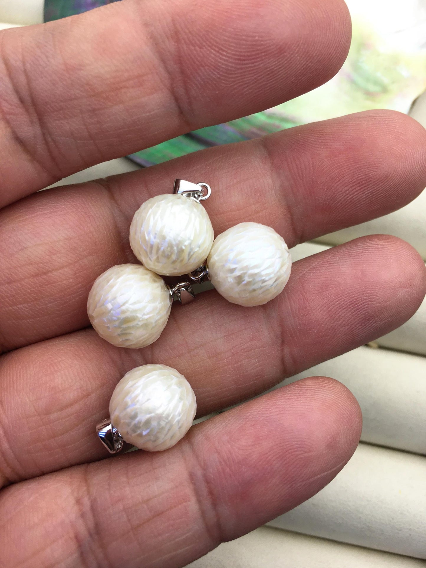 2pcs AAA 11/12/13mm White Freshwater Pearl pengdant - sterling silver - Hand Carved - NC1-020