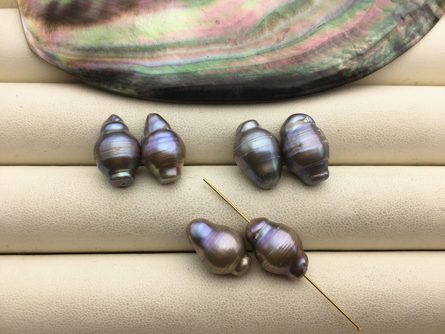 2pairs AA 11-12mm Gray baroque Freshwater Pearl loose Beads Pair,0.8mm through hole,ZS-103-37-19
