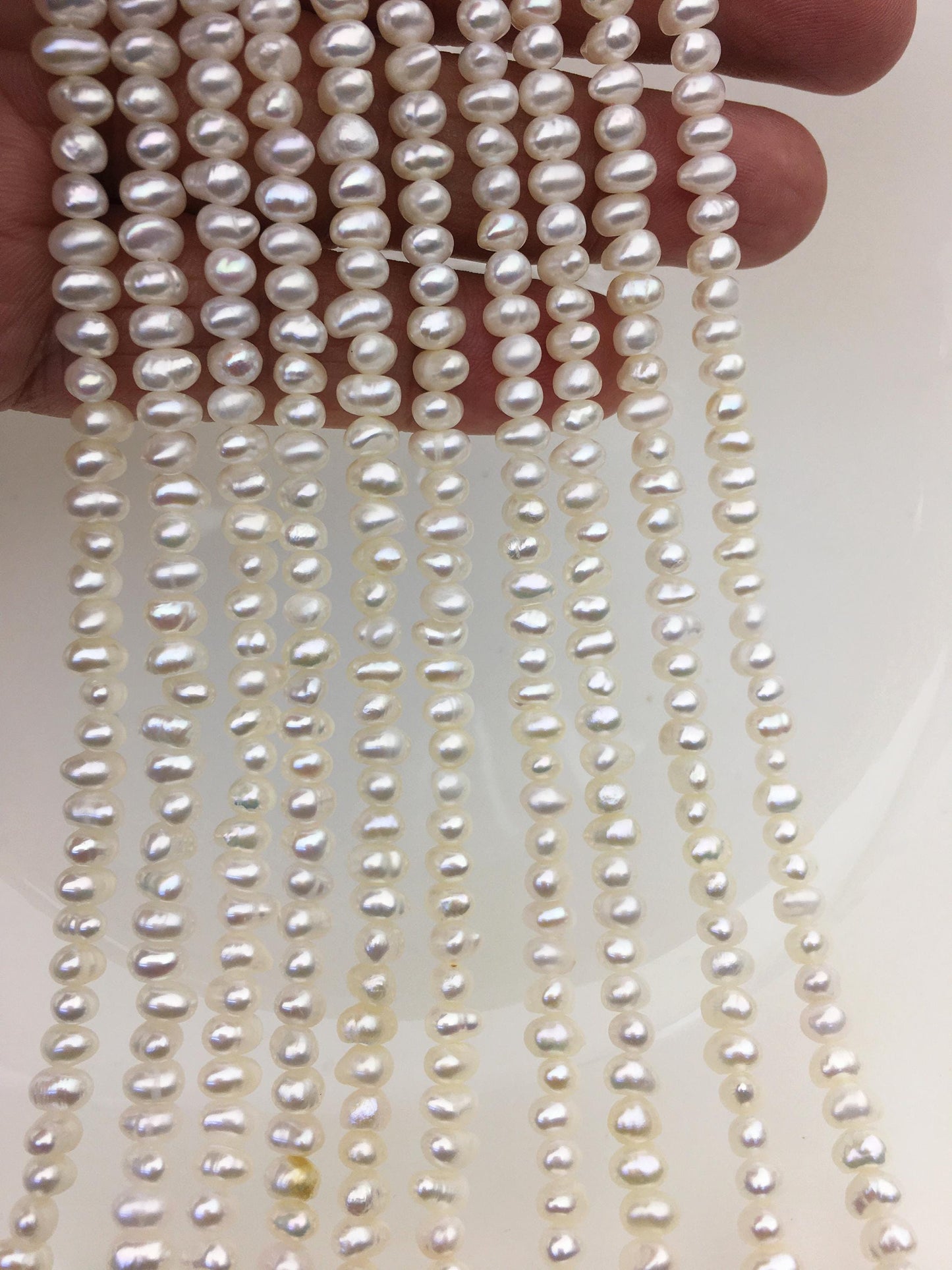 AA+ 4.5-5mm tiny White button round potato freshwater pearls,Rondelle pearl Beads,white freshwater pearl,loose strands,SM4-2A-1