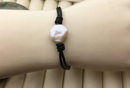 Single White Big Coin Pearl fashion jewelry,pearl Leather Pearls Bracelet - plait leather bracelet - Genuine freshwater pearl - Le7-194