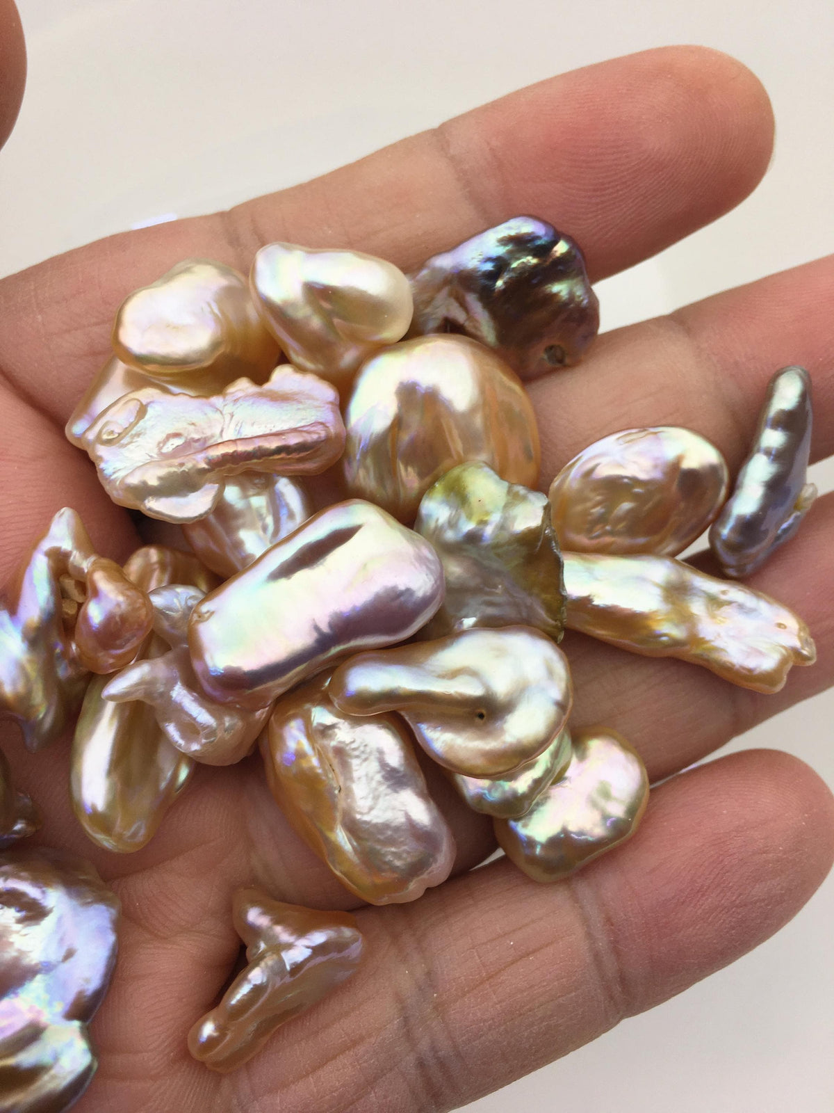 32pcs AAA 9-18mm natural color rainbow keshi freshwater pearls,no hole,ZS-127-T7