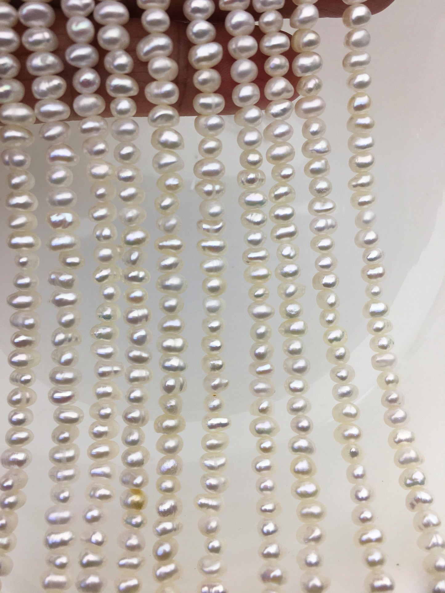 AA+ 4.5-5mm tiny White button round potato freshwater pearls,Rondelle pearl Beads,white freshwater pearl,loose strands,SM4-2A-1