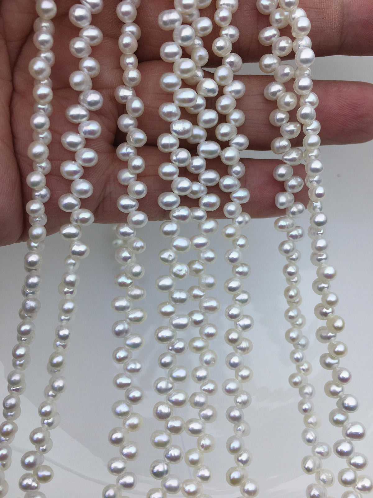 AAA 4.5-5mm white rice freshwater pearls,Cultured white rice freshwater pearls beads strand,Valentine's Day gift,LR4-3A-44