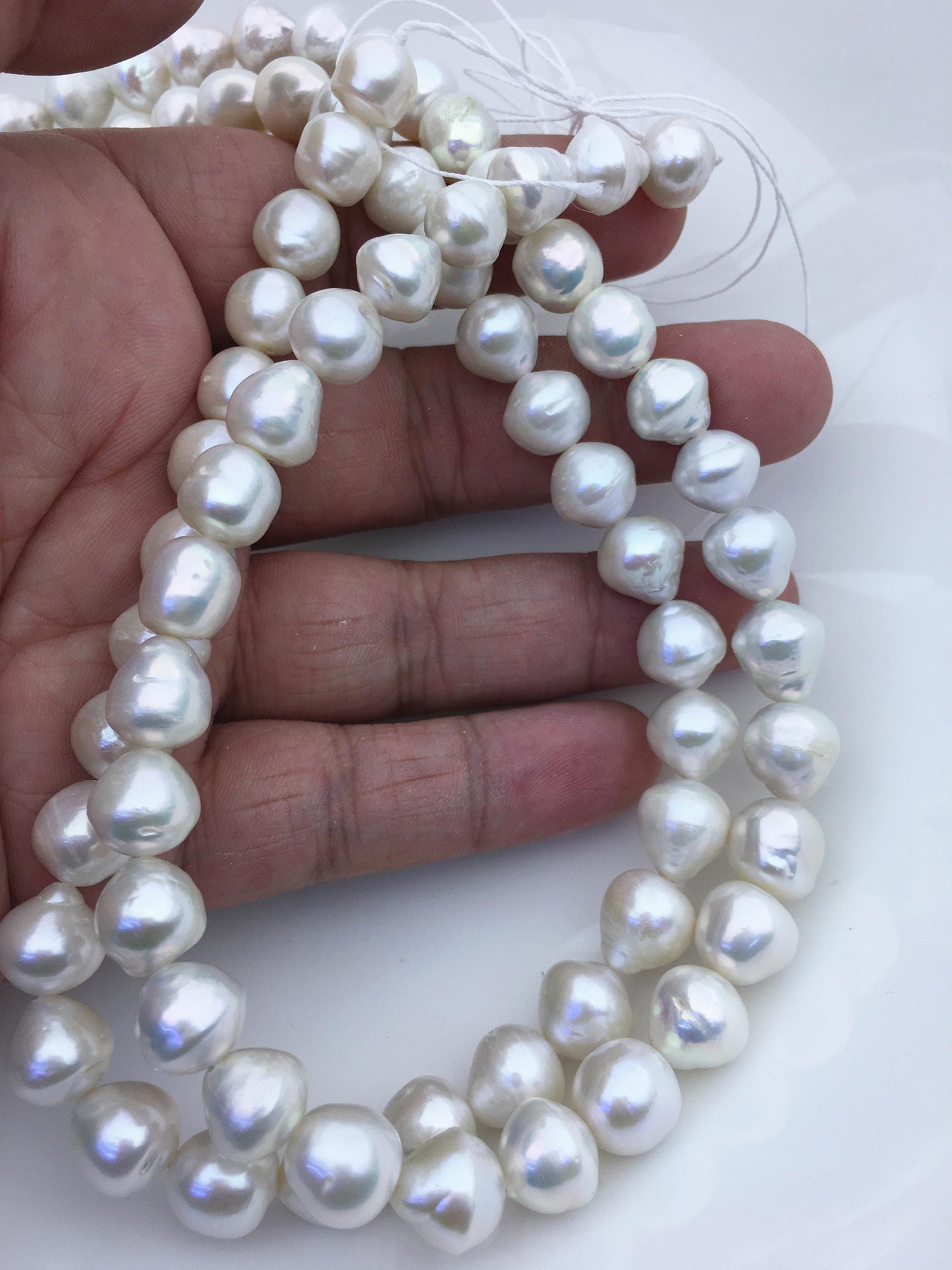 AA+ 9-11mm white teardrop button round Edison Freshwater Pearl,ED12-2A-5-54