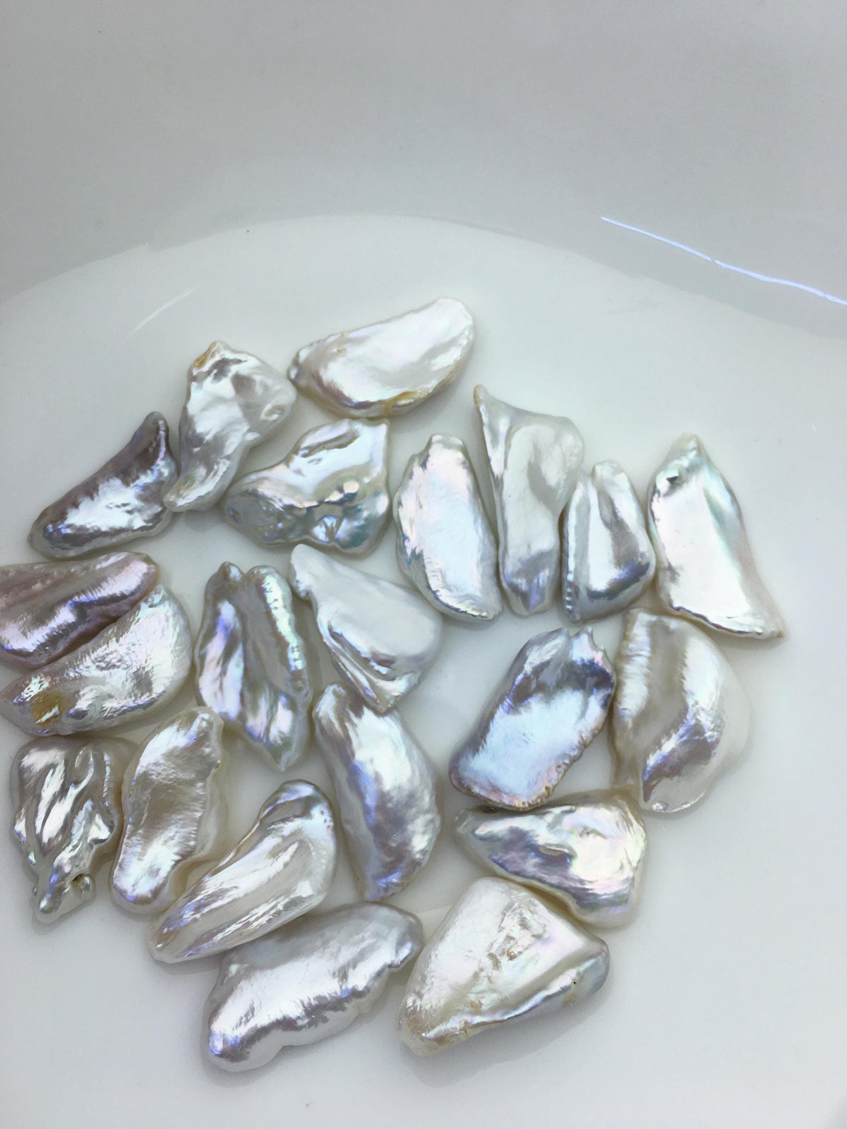 10pcs AAA 14-19mm white thick biwa keshi Freshwater Pearls, no hole,ZS-80-1-39