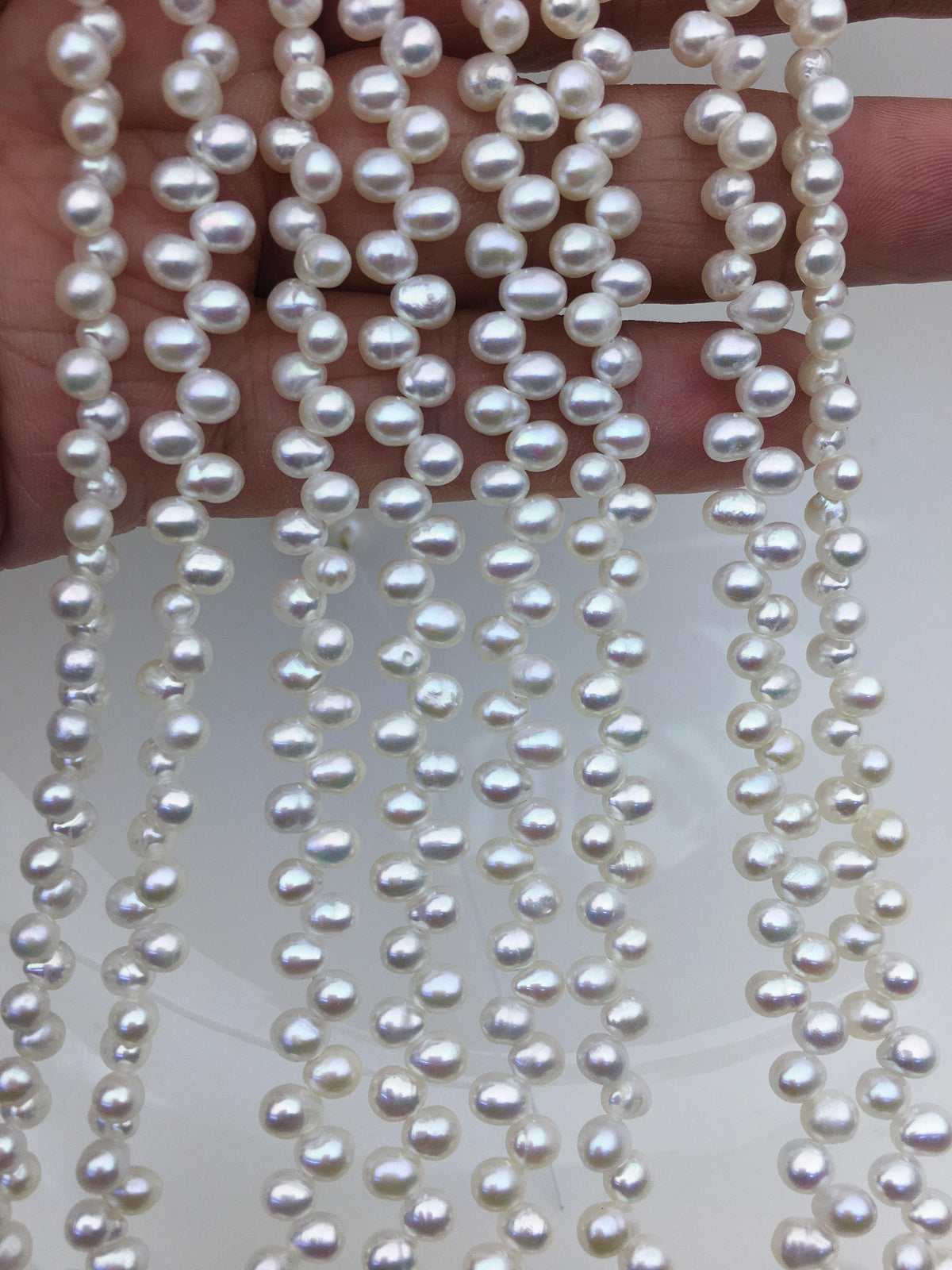 AAA 4.5-5mm white rice freshwater pearls,Cultured white rice freshwater pearls beads strand,Valentine's Day gift,LR4-3A-44