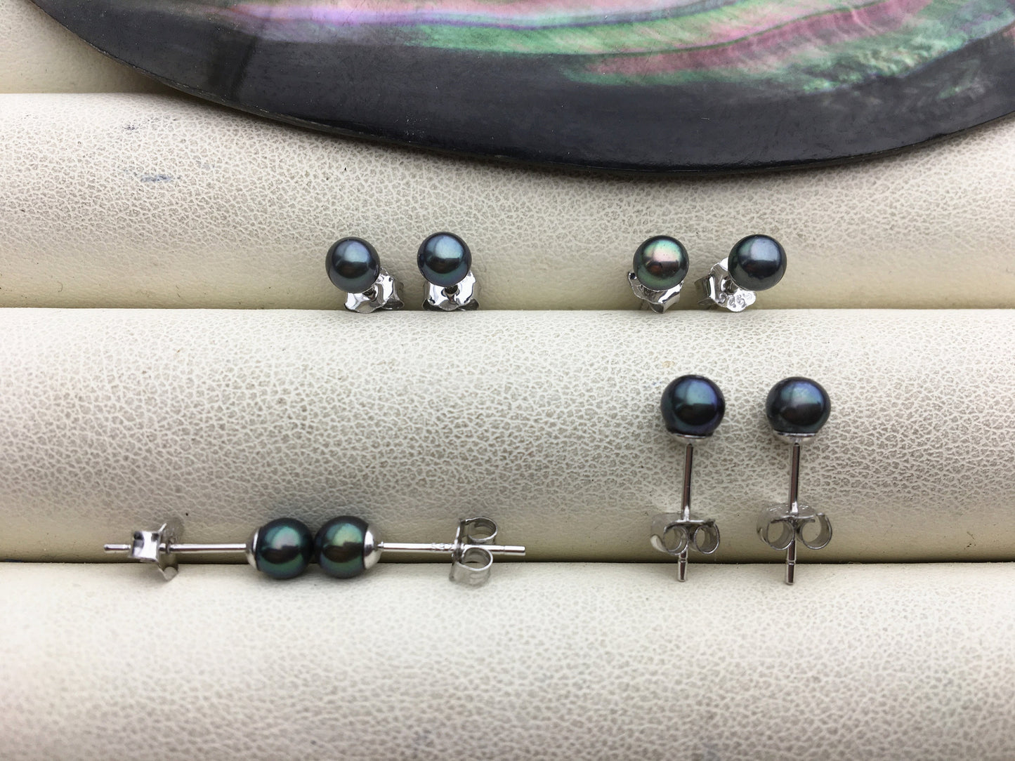 AAA 4-4.5mm tiny blue black ROUND pearl stud earrings,Sterling Silver,SE1-T12
