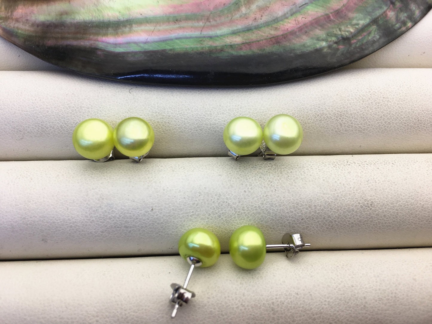 1 pair AAA 8-8.5mm Green Button Round Pearl stud earrings,Sterling Silver,SE1-T17