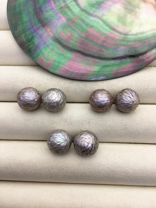 1 pair AAA 12-13mm Gray HandMade Carved Freshwater Pearl Beads For Earrings,CAC-T4