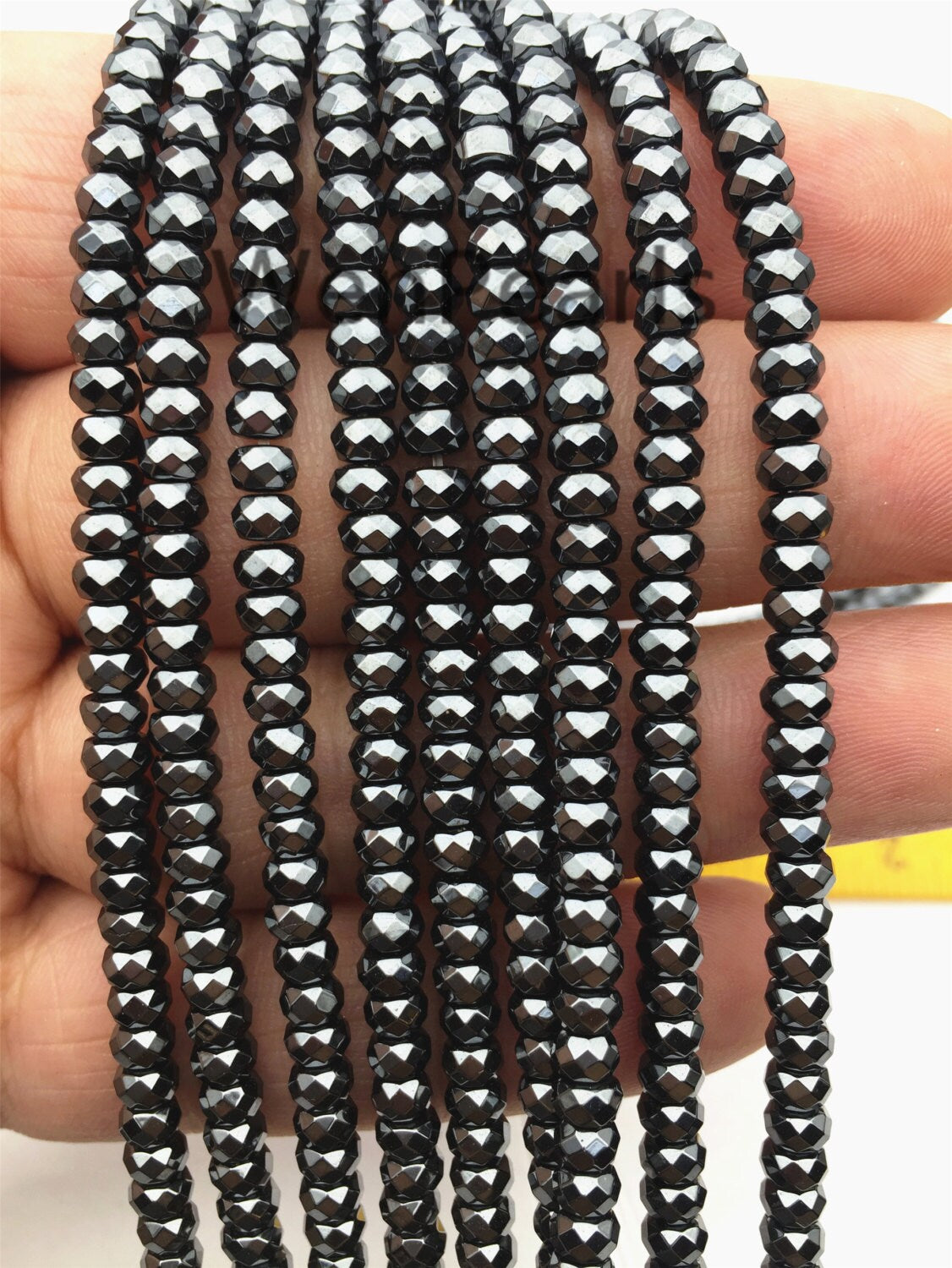 Hematite,3x4mm Rondelle Beads,AAA,Very Shining, 140pcs,15.5 inches,G50-B34-003