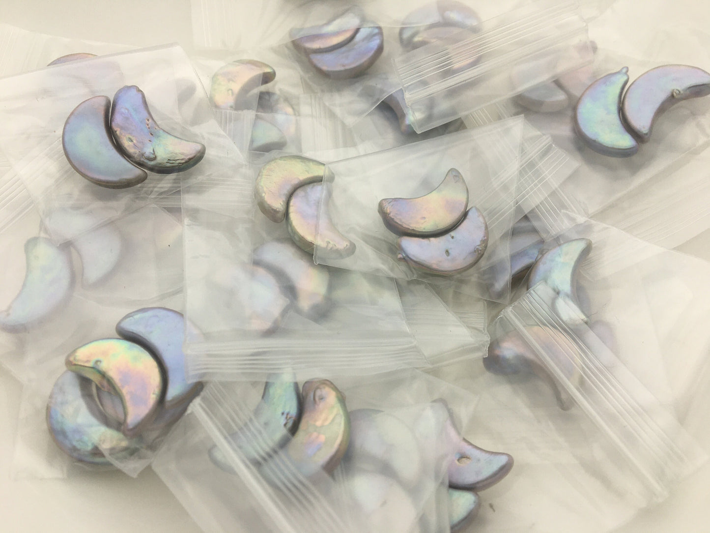 1 pair AAA 8-9x16-18mm Gray Moon Banana Shape Freshwater Pearl White loose Beads Pair,wholesale,ZS-103-37-22