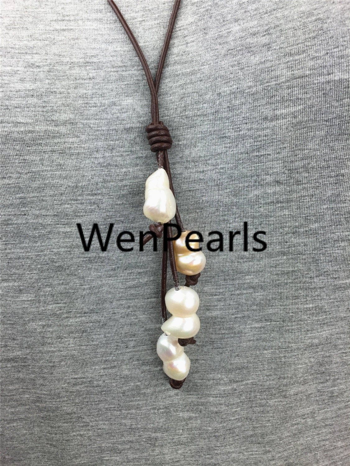 4 baroque pearls Drop leather necklace,Select leather color,Leather Pearl necklace, Leather baroque pearl necklace,wholesale,Le1-056