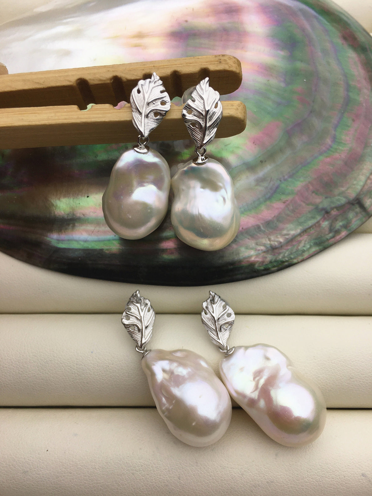 1 pair AAA 14-16mmx20-28mm white flame ball pearl leaf stud earrings,earring with white baroque Natural Pearl,SE3-031-13