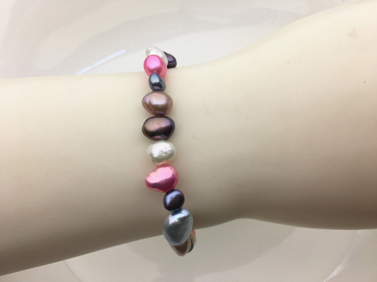 7'' AAA 5-8mm Mix Color Nugget Freshwater pearl Elastic string Bracelet,B8-T23