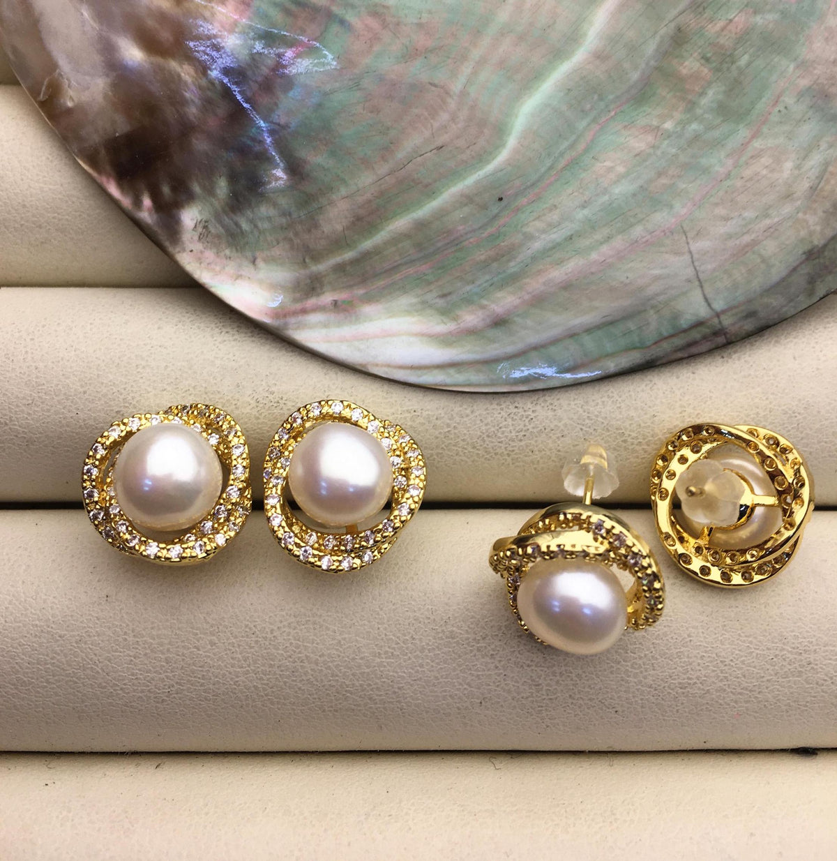 1 pair White AAA 8-9mm button round pearl stud earrings,fashion pearl earrings,wedding pearl earrings,SE3-175-6