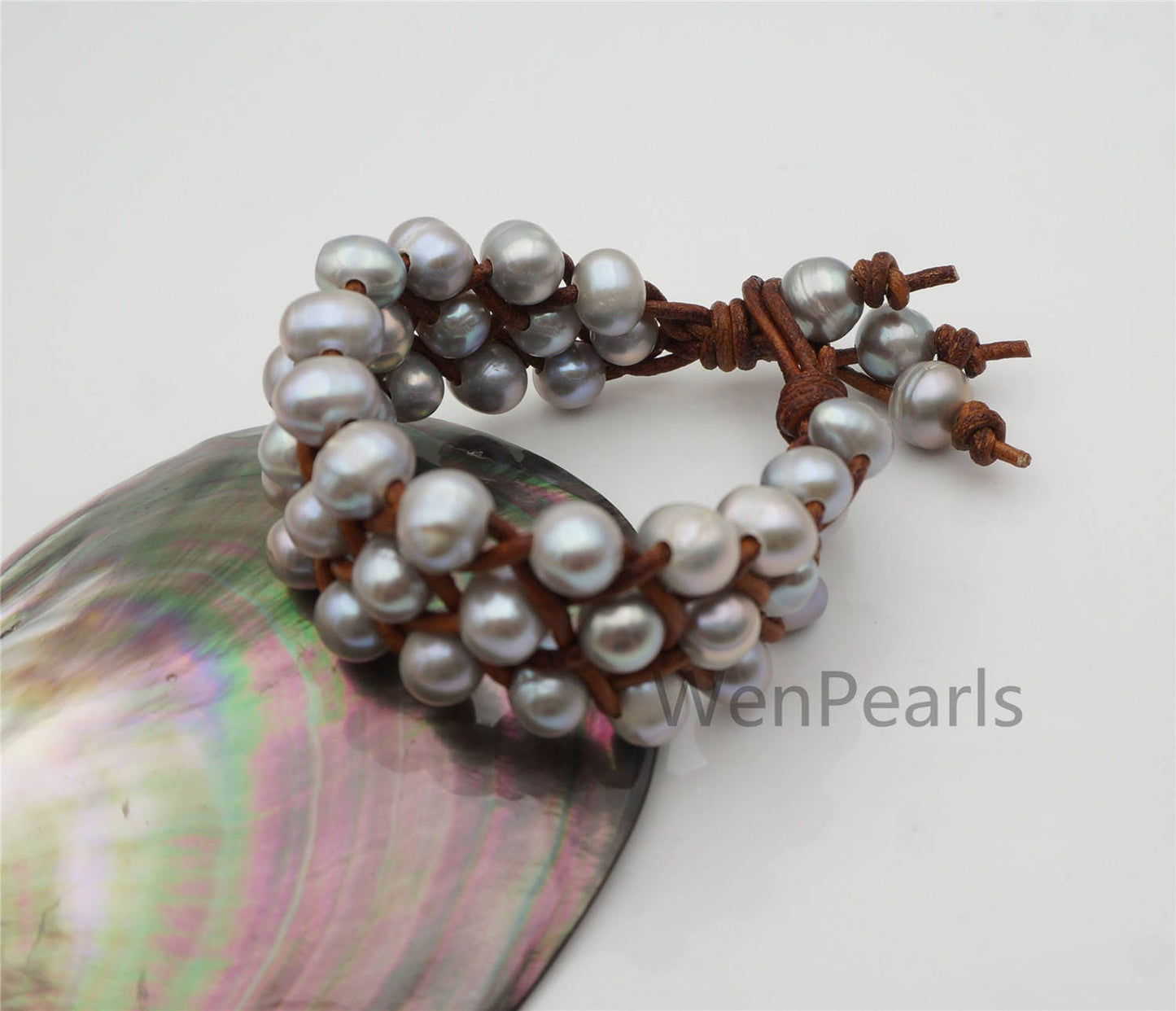 Three rows gray pearl bracelet,Leather Pearls Bracelet, Handmade Cuff,gray Pearls on Tan Leather,Brown leather bracelet,Le7-174