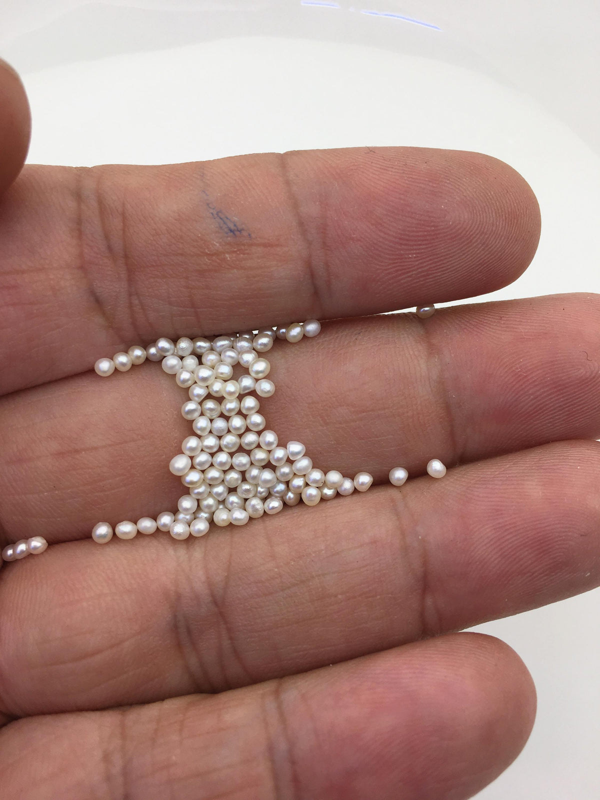 100pcs AAA/AA+ 2-2.2mm white button potato seed freshwater pearls,no hole,RP2-T1