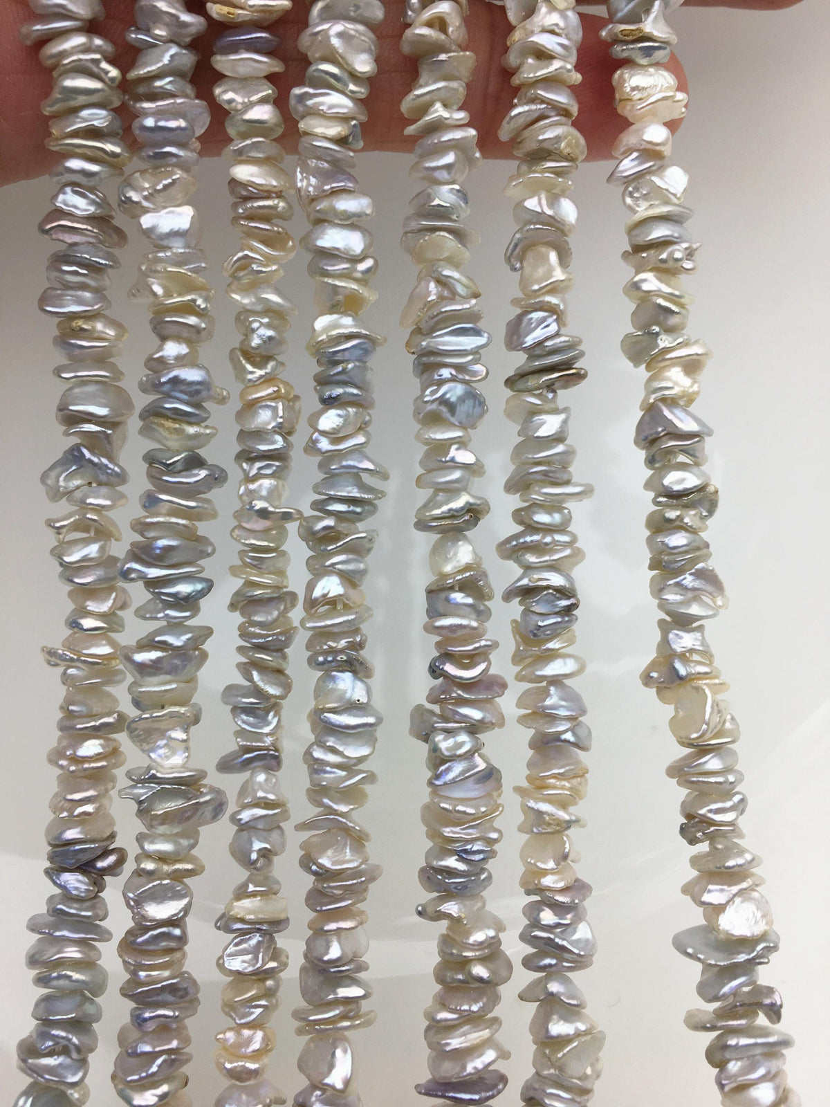 AAA/AA+ 6-7mm White Keshi Freshwater pearls,Center drilled,ZS-128-8