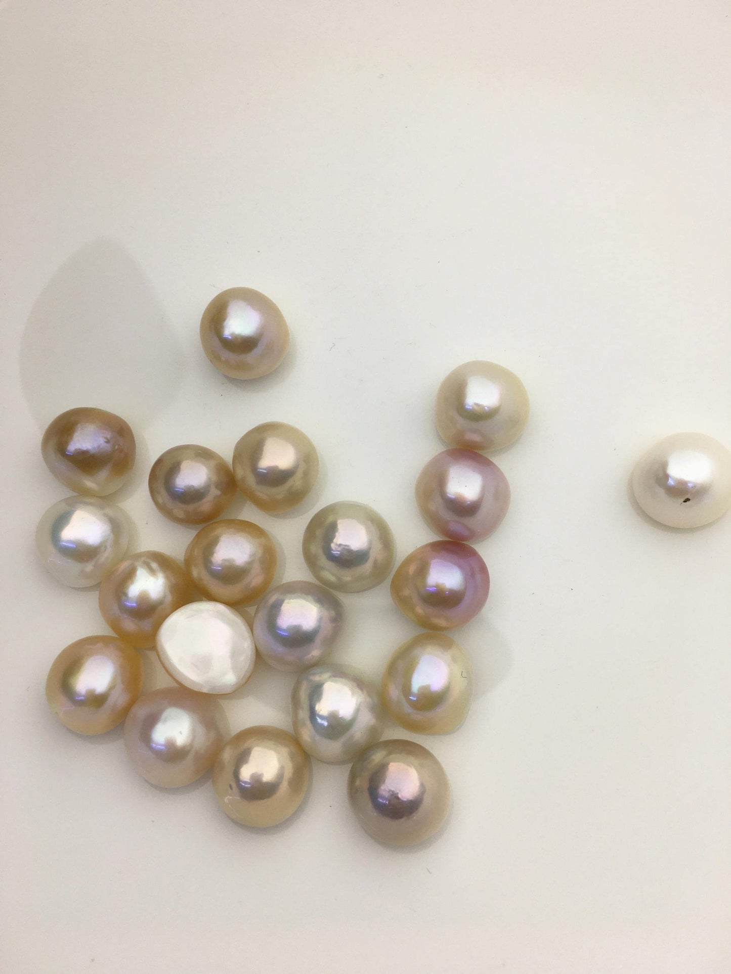 20pcs AAA 11-12mm Natural Rainbow Baroque Mabe Natural Rainbow Freshwater Pearls,no hole,MB-T10