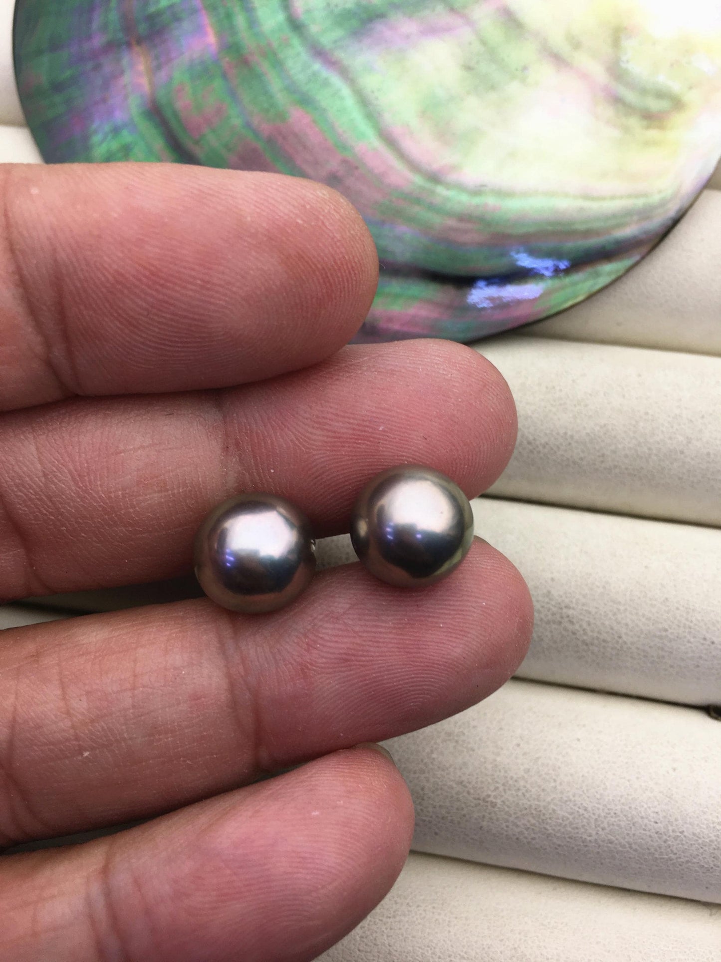 1 pair AAA 10.5-11mm gray rainbow round edison pearl stud earrings,S925 Sterling Sliver stud earrings,wedding pearl earrings,SE3-T9-10