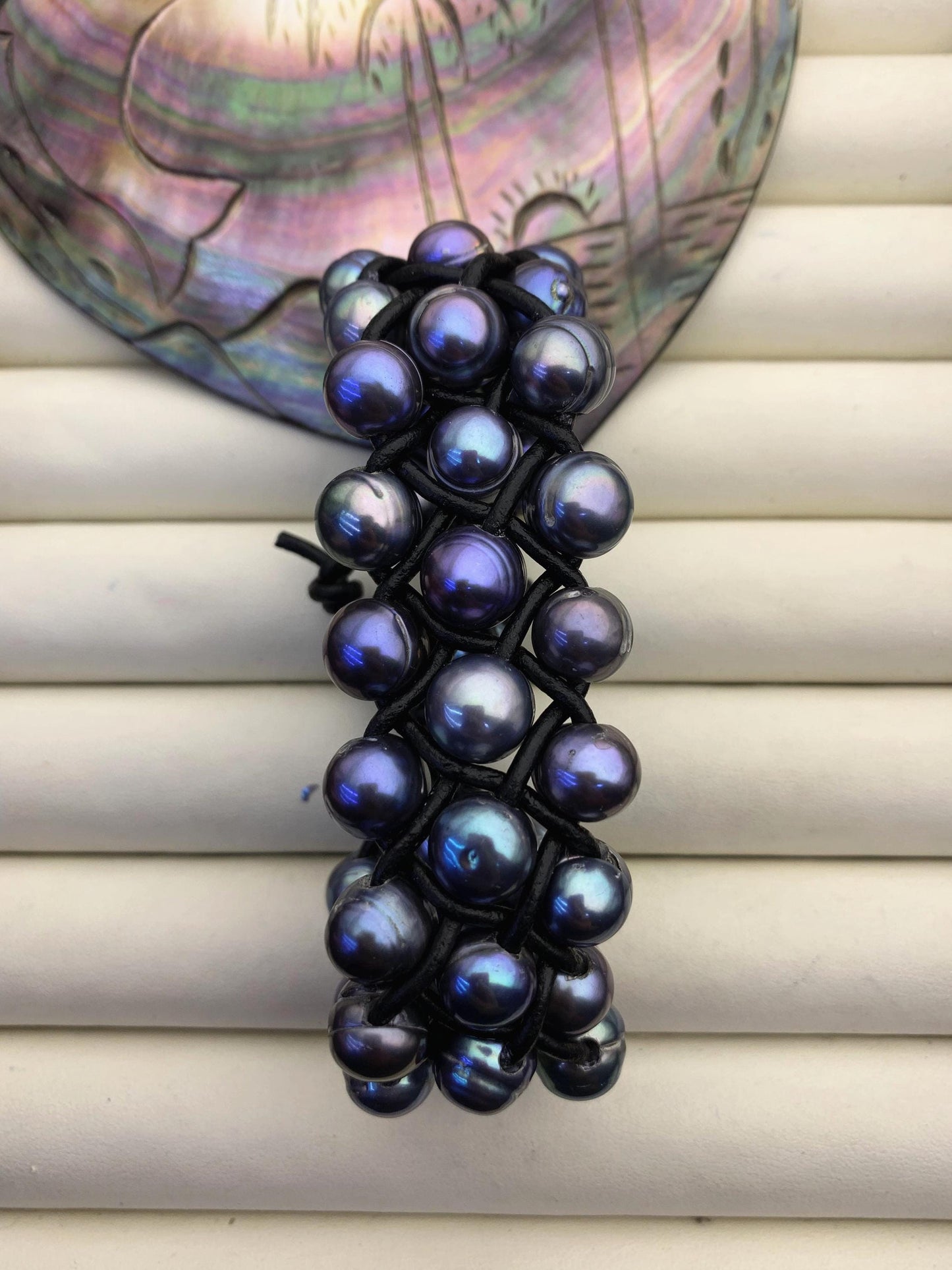 Three rows deep blue pearl bracelet,Leather Pearls Bracelet, Handmade Cuff,White Pearls on Brown Leather,Black leather bracelet,Le7-095