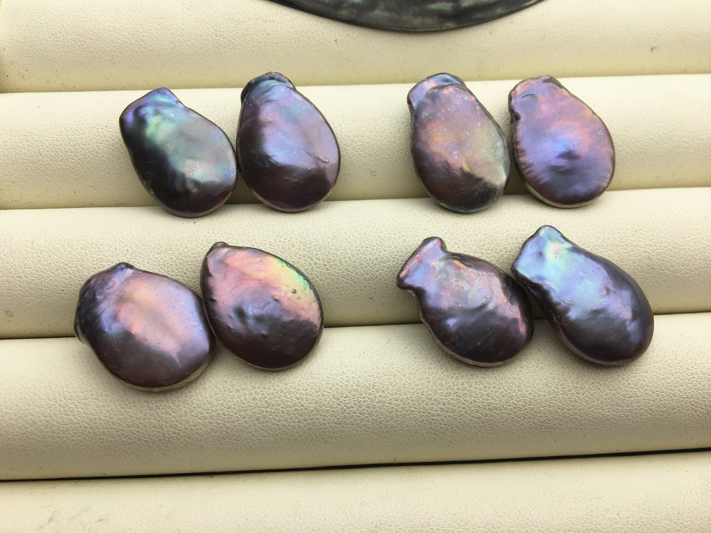 2 pairs AA+ 15-16x20-21mm Big Drop Coin Purple Black Freshwater Pearl Brown loose Beads Piar,wholesale,ZS-103-37-25