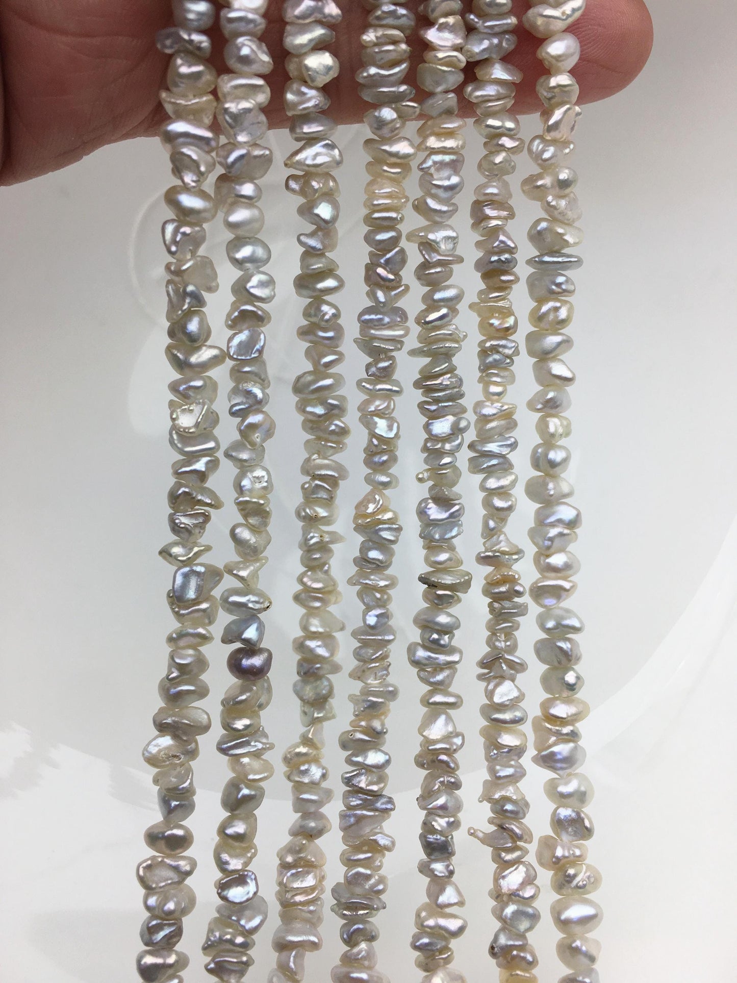 AAA 4-5mm Natural Gray White Keshi Freshwater pearls,Center drilled,ZS-128-2