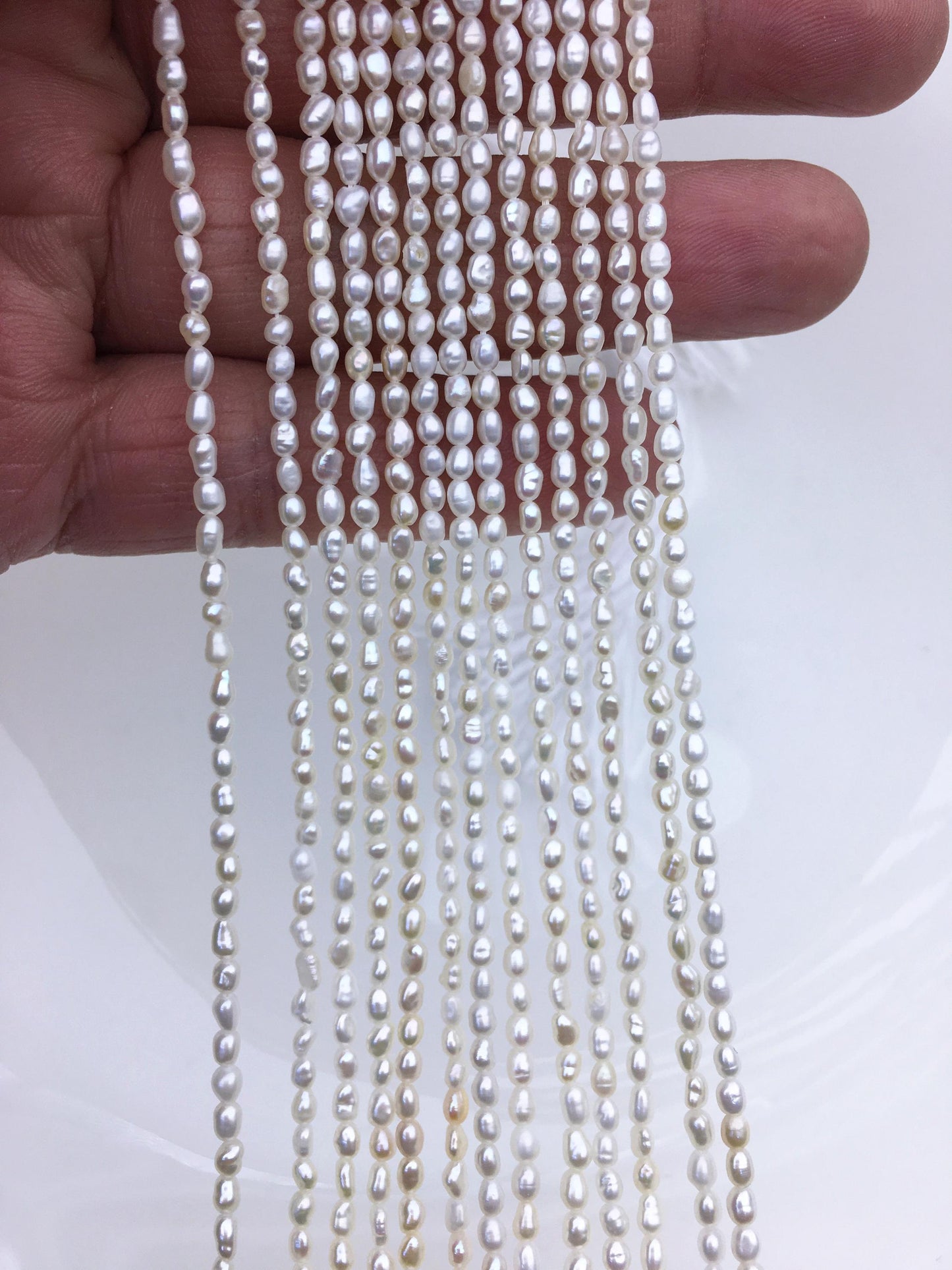 AA+ 2.3-2.5x3-4mm white rice freshwater pearls,rice loose pearl beads,diy pearl,genuine pearl,Cultured pearl,diy pearl beads,LR2-2A-5