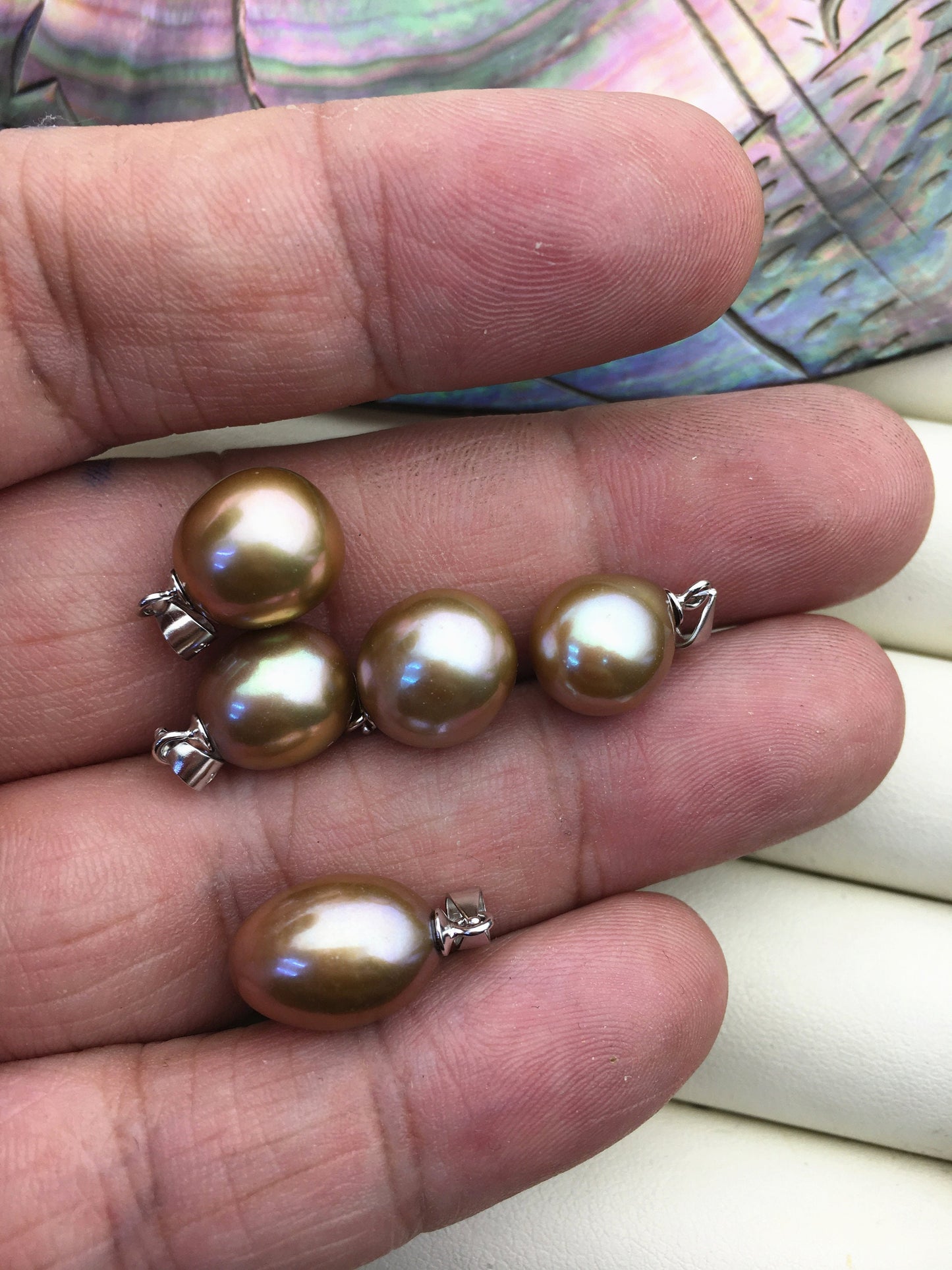 2pcs AAA 9.5-10mm brown yellow pearl pendant , Oval Rice Pearl necklace- NC1-T42