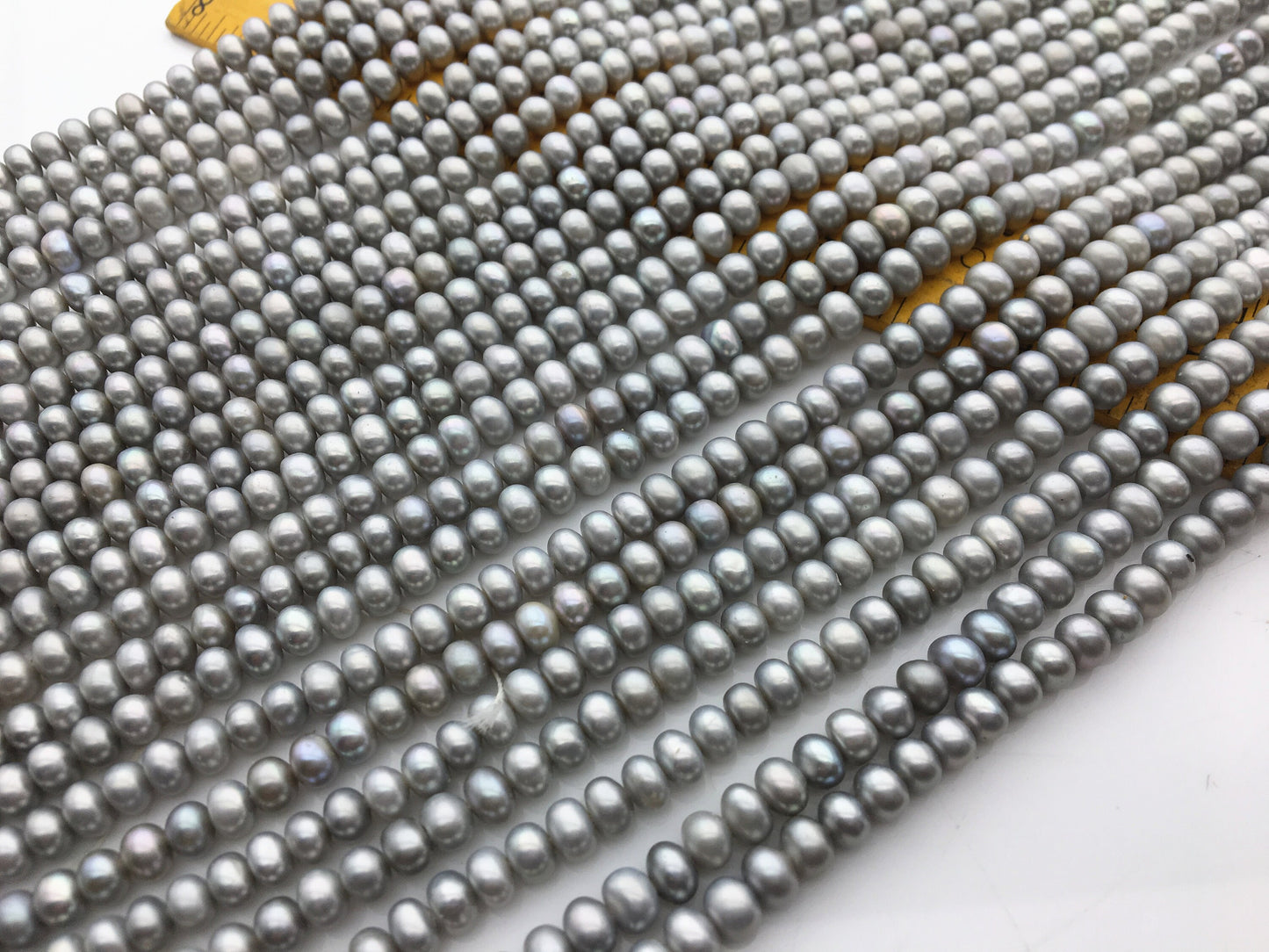 AAA 5-5.5mm gray button round freshwater pearls,Rondelle pearl Beads,gray freshwater pearl,loose strands,SM5-3A-20