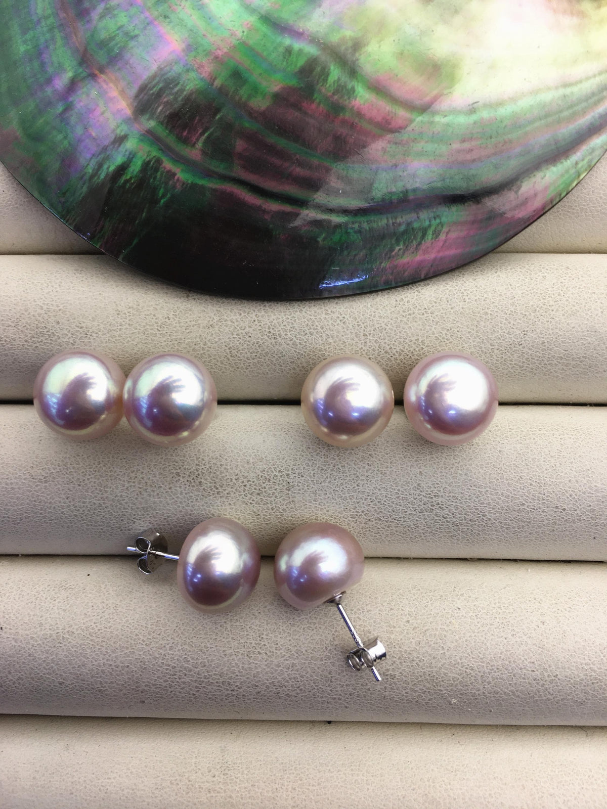 1 pair AAA 11.5-12mm purple rainbow button round Pearl Stud Earrings,freshwater pearl earrings,Wedding,classic pearl studs,SE1-069-26