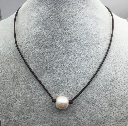 BIG Leather Pearl Choker,High Luster pearl, Pearl Leather Necklace,Ivory Freshwater pearl,Black Leather Pearl necklace,Le1-024