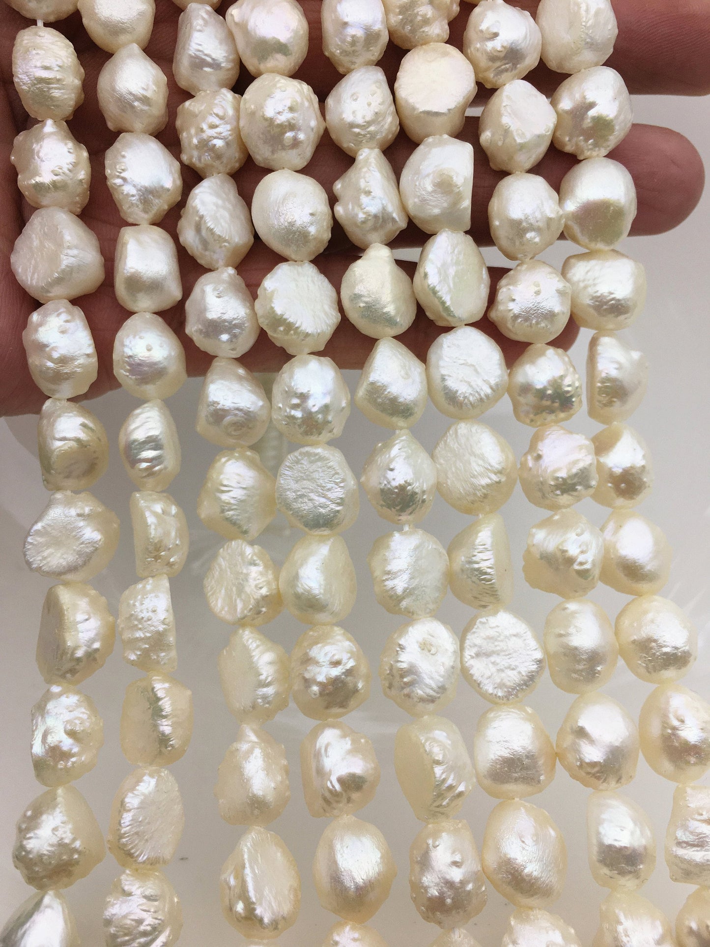 AAA around 9-11mm natural white thorn freshwater pearl,LM10-T10