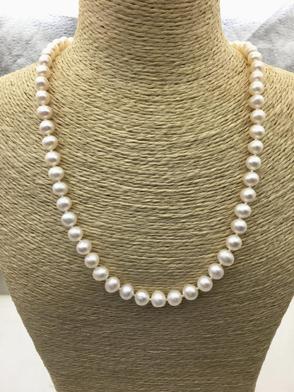 17.5 inches AA+ 6.5-7.3mm white near round potato freshwater Pearl necklace,genuine freshwater Pearl necklace, NPN1-062