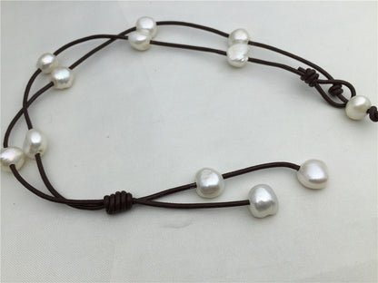 Baroque pearl leather necklace,Pearl and Leather Lariat Necklace,Leather Pearl necklace,Leather baroque pearl necklace,Tan leather,Le1-010