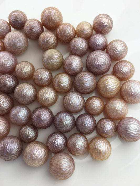 Shine!1pc AA+ 11-13mm purple Near Round Carved Freshwater Pearl - no hole - Hand Carved - CAC-FLW-8-3