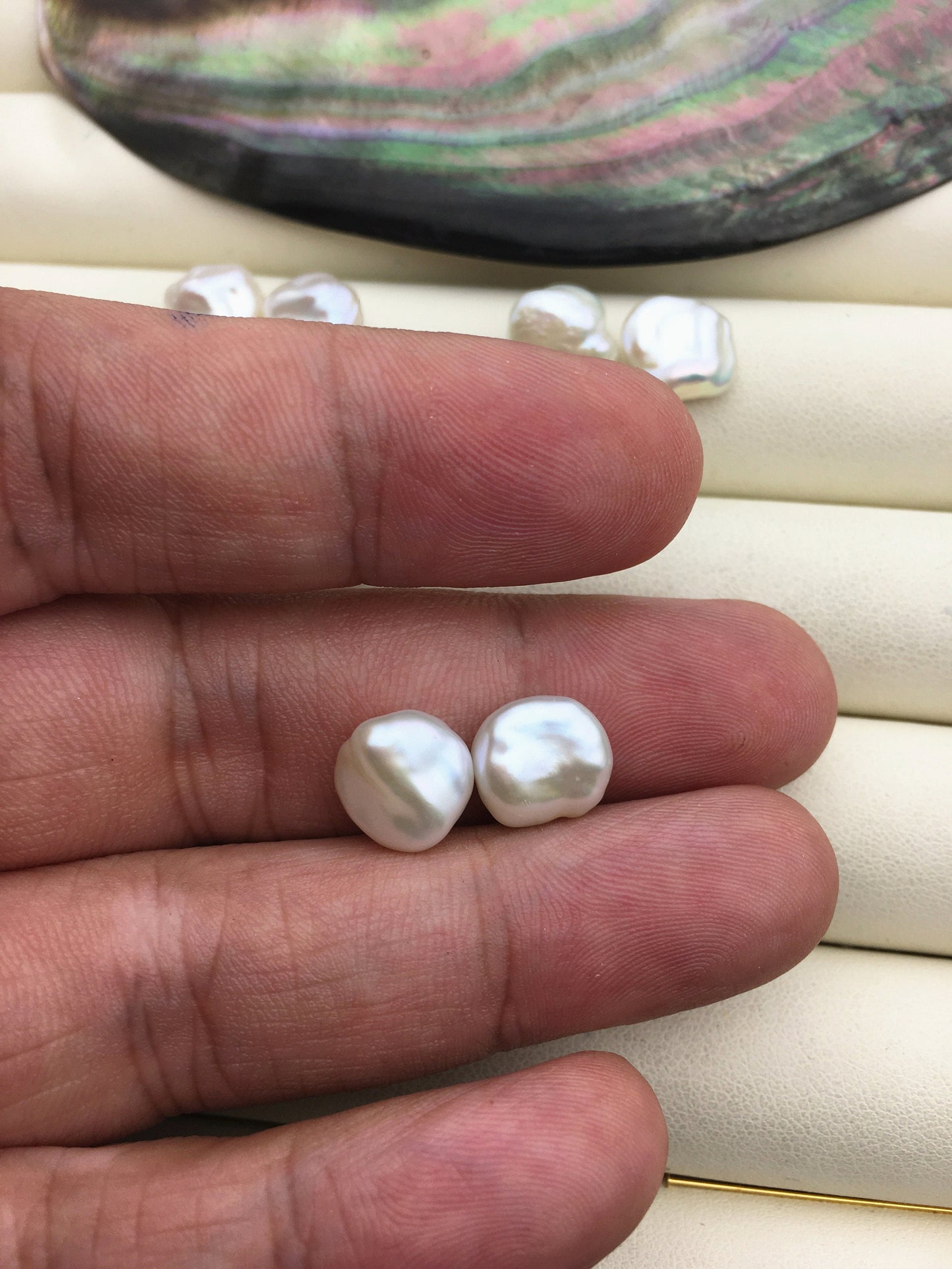 1 pair AAA+ 10-11mm White keshi pearls Pair,half hole for stud earrings,baroque pearl,loose pearl beads,very high luster,ZS-127-62-20