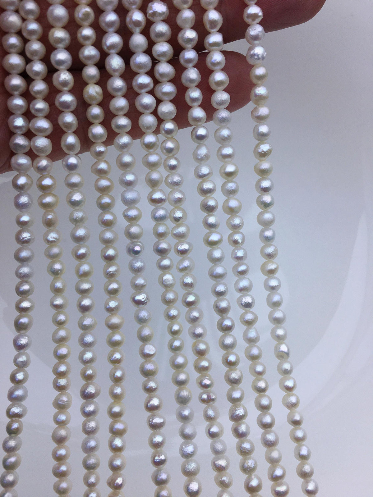 AA 4-4.5mm white thick skin near round potato freshwater pearls,white round pearl,full strand,round pearl strands,pearl wholesale,RP4-T2