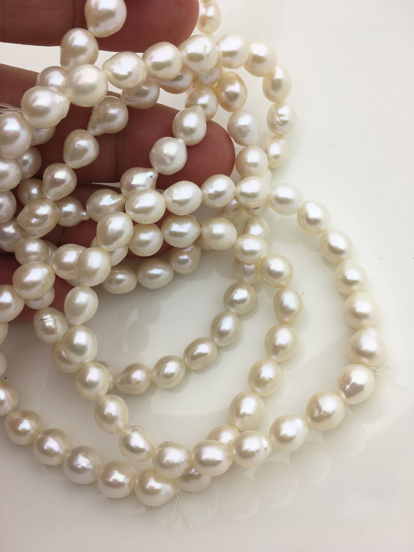 1pc 7 inchs AA+ 6.5-7.5mm White Freshwater Akoya pearl Elastic string Bracelet,B8-001