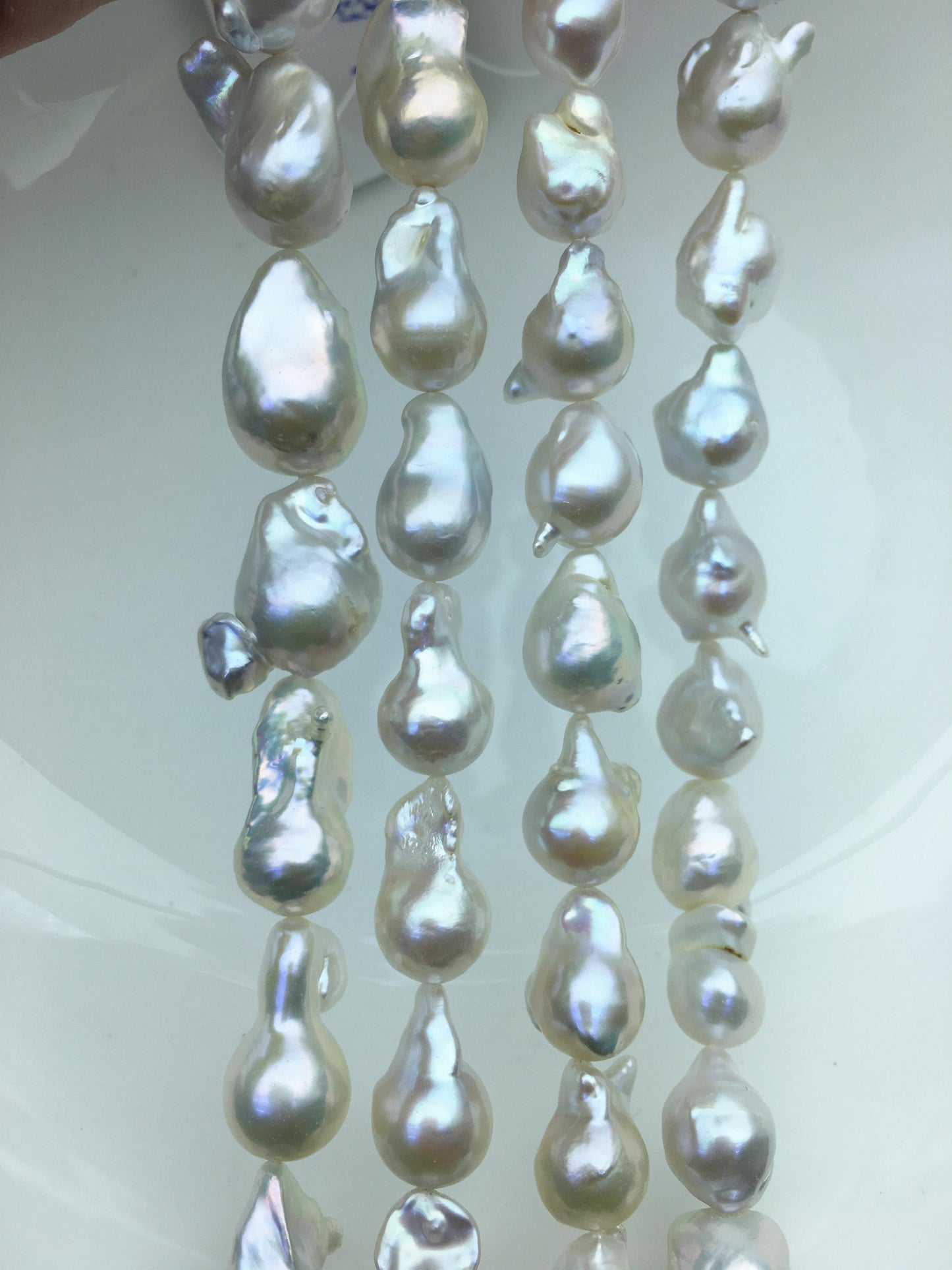 15.5'' AAA 11-13mm White flame ball pearl,FL15-3A-7-36