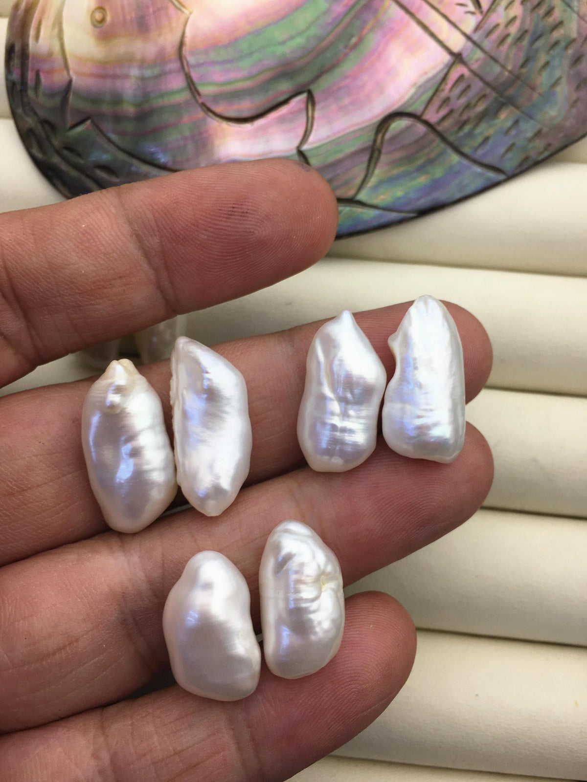 2 pairs AA+ 10-12mm White Biwa keshi pearls Pair,no hole,ZS-127-36-7